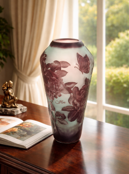 Acı Kahve Çiçekli Cam Vazo 17x34cm