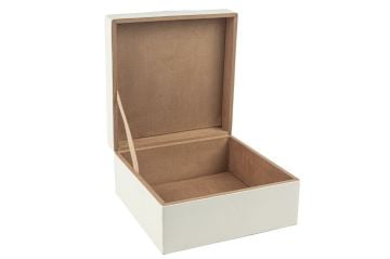 Beyaz Ekose Deri Takı Kutusu 22x22x11cm