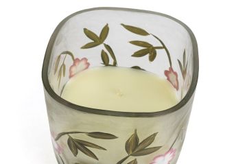 Beyaz Cam Çiçek Desenli Mum 14x18cm