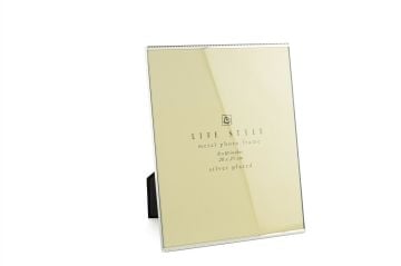 Silver Metal İnce Çerçeve 20x25cm