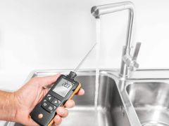 Testo 925 - App bağlantılı, TC K Tipi için sıcaklık ölçer