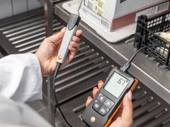 Testo 110 - App bağlantılı, NTC ve Pt100 sıcaklık ölçer