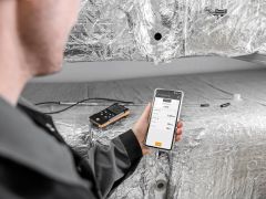 Testo 425 - App bağlantılı, dijital sıcak telli anemometre