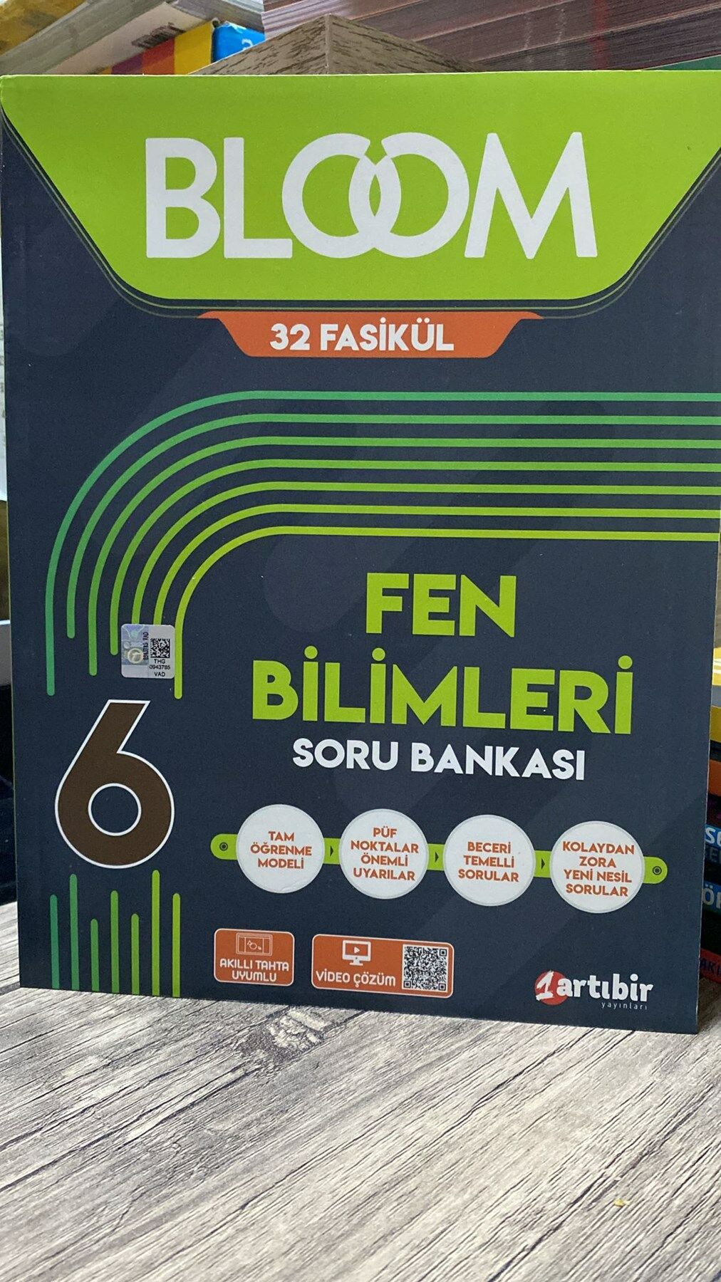 Artıbir Yayınları 6. Sınıf Bloom Fen Bilimleri Soru Bankası 2023