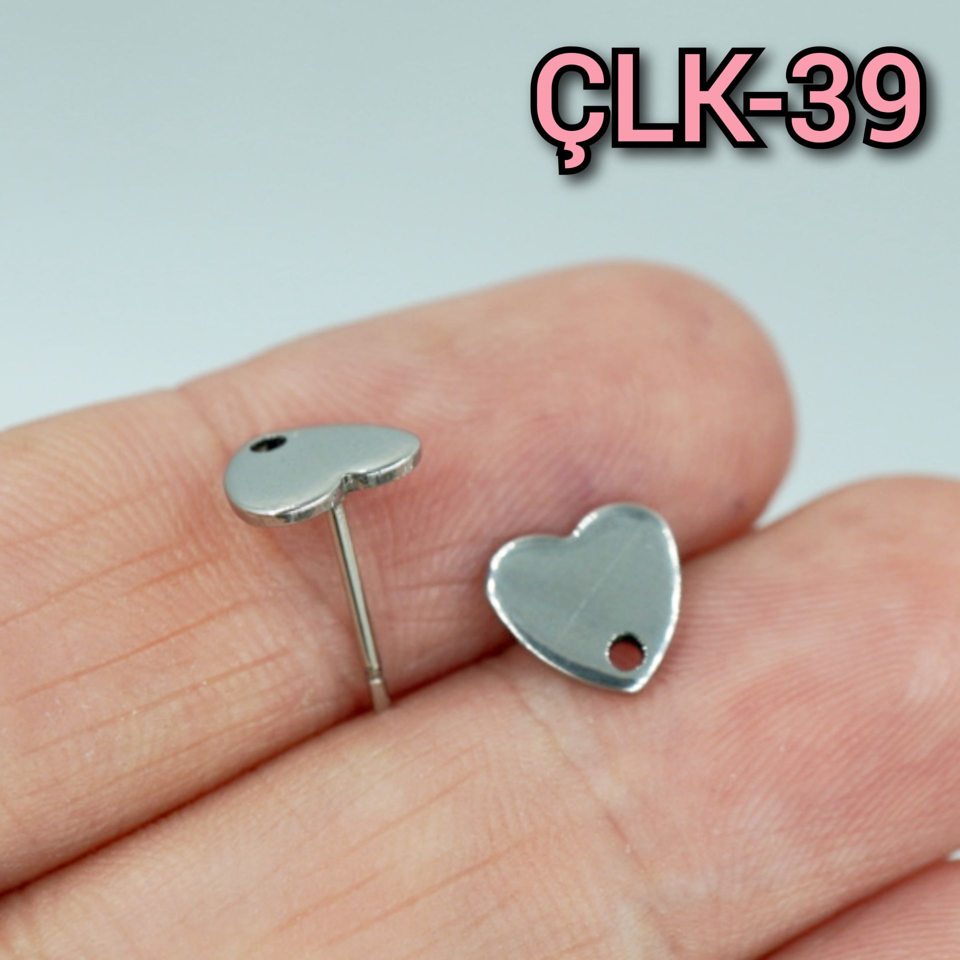 ÇLK-39 Gümüş Renk 304 Çelik Kalp Küpe Çivisi 8 mm