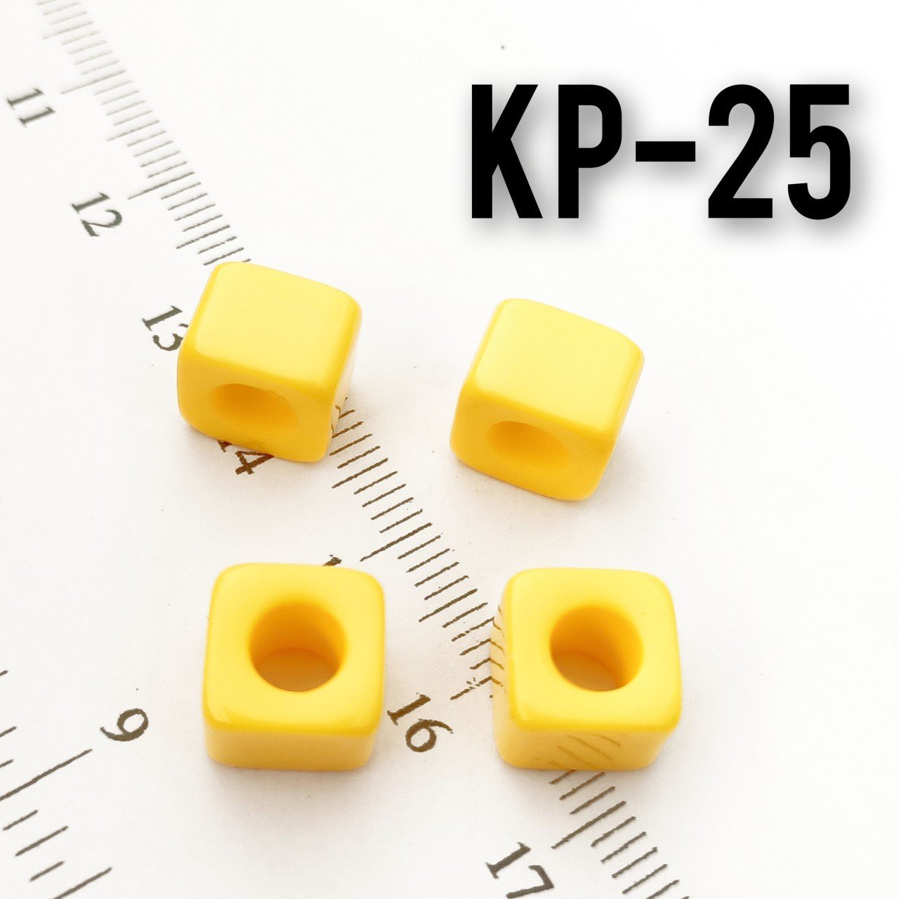 KP-25 Sarı Akrilik Küp Boncuk 9*7 mm