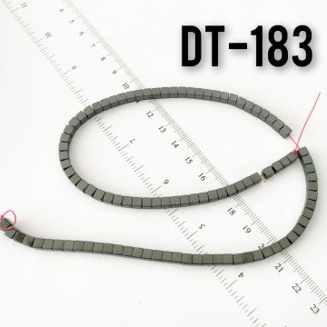 DT-183 Orijinal Renk Küp Hematit 4 mm