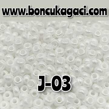 J-03 Parlak Beyaz Renk Preciosa Jabloneks Kum Boncuk 8/0 (3mm)