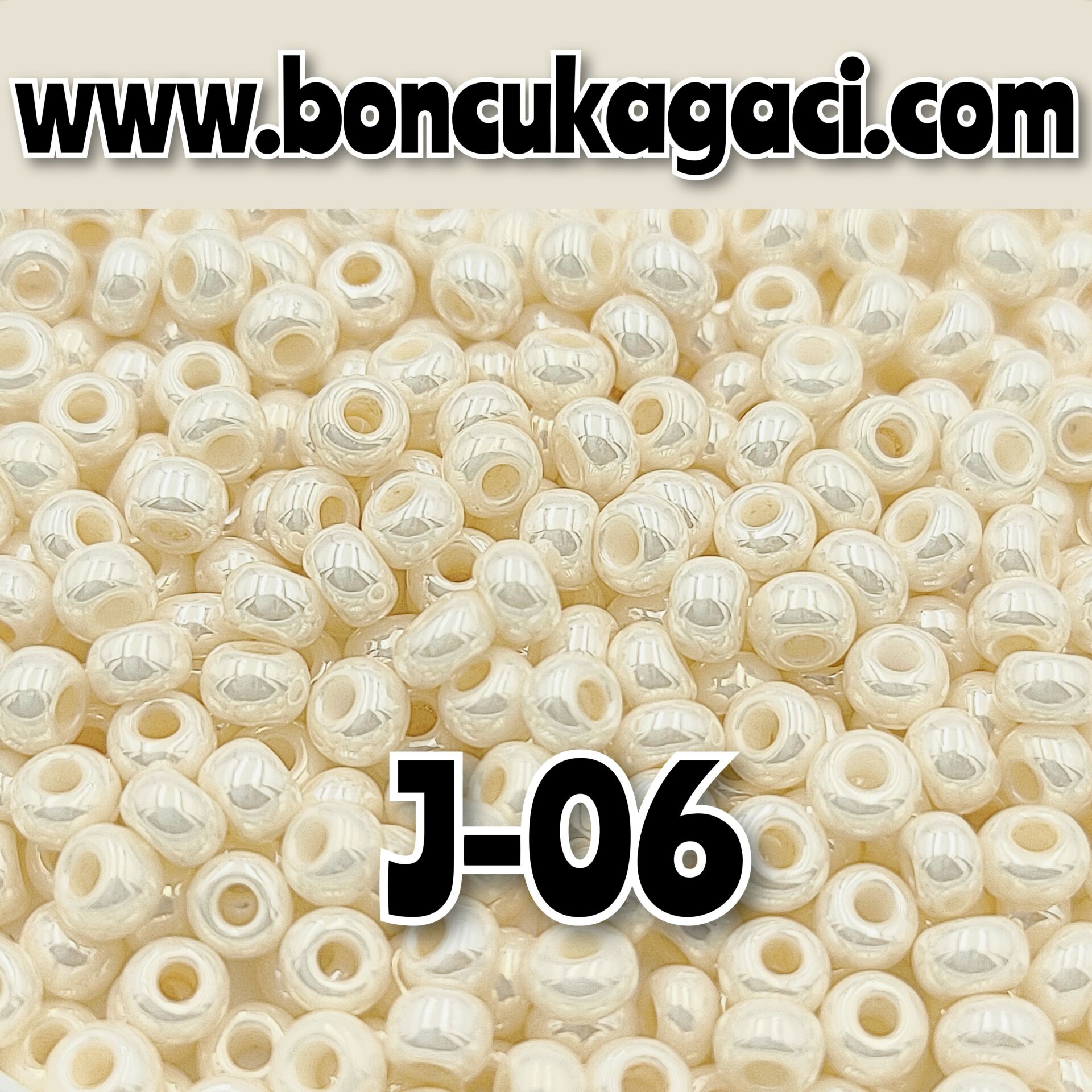 J-06 Parlak Krem Preciosa Jabloneks Kum Boncuk 8/0 (3mm)