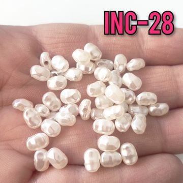 İNC-28 Krem Renk Barok İnci 4.3*7.3 mm