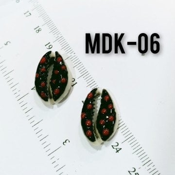 MDK-06 Sİyah Kırmızı Mineli Deve Dişi Midye