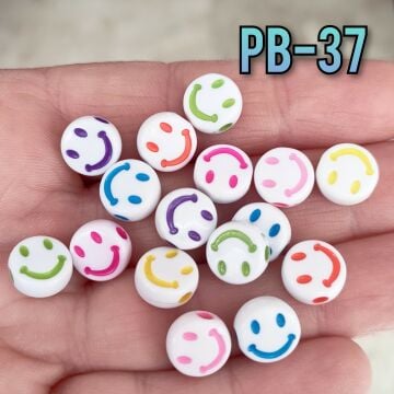 Pb-37 Beyaz Üzeri Karışık Renkli Çizimli Smile Plastik Yassı Boncuk 9.5 mm