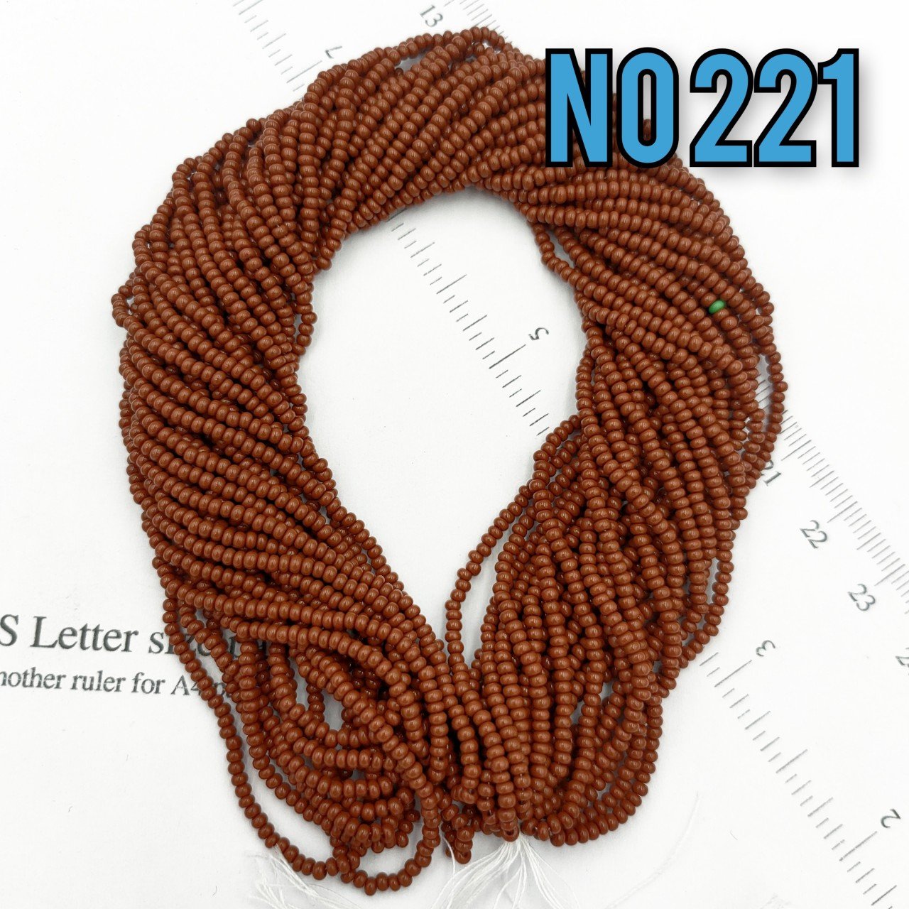 No: 221 Mat (opak) Bordo - Kahve Preciosa Dizi Kum Boncuk 11/0