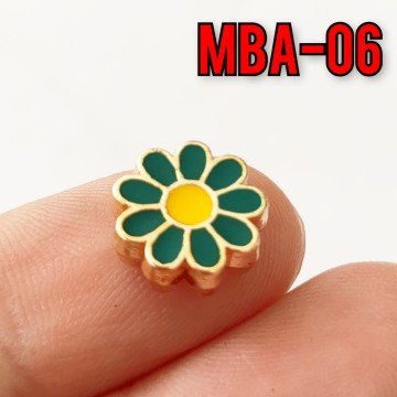 MBA-06 Altın Kaplama Yeşil Mineli Papatya 11 mm