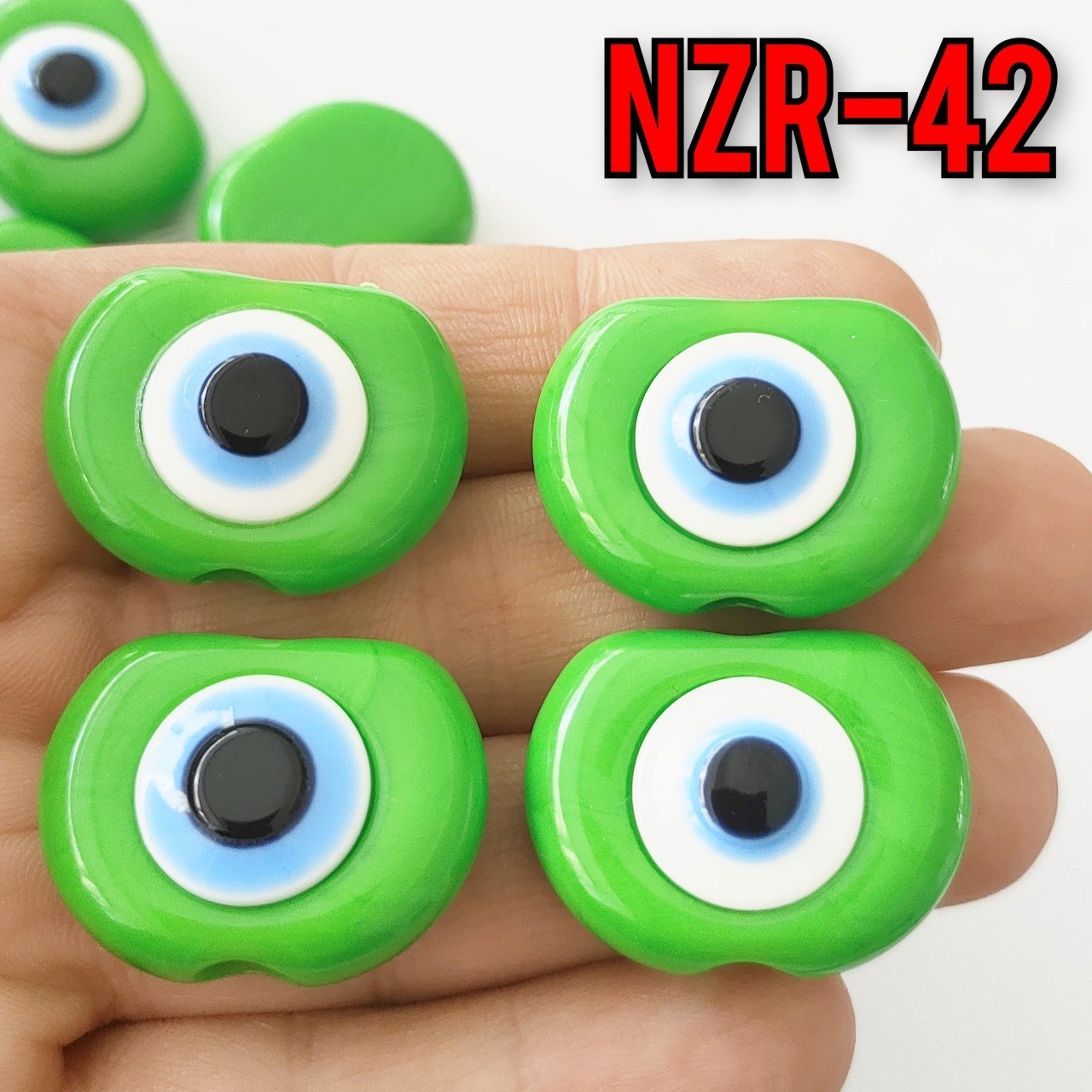 NZR-42 Büyük Boy Akrilik Nazar Boncuğu Yeşil