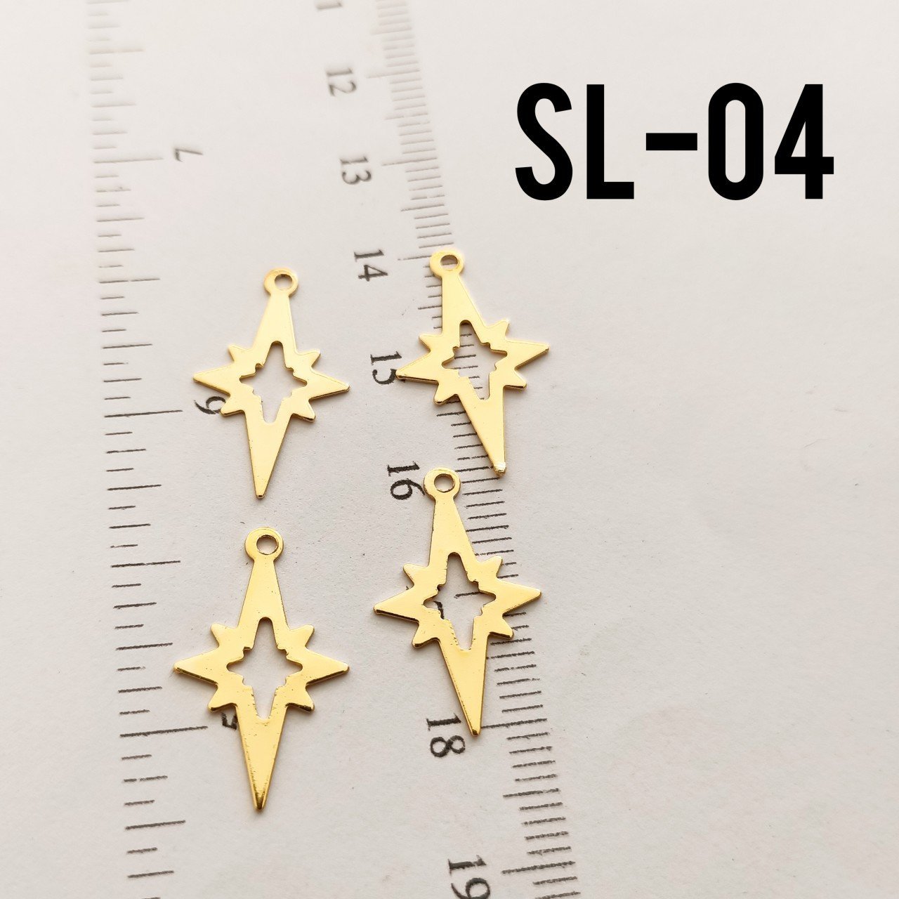 SL-04 Altın Kaplama Yıldız Sallantı