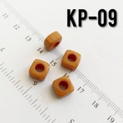 KP-09 Açık Kahverengi Küp Boncuk 9 x 5 mm