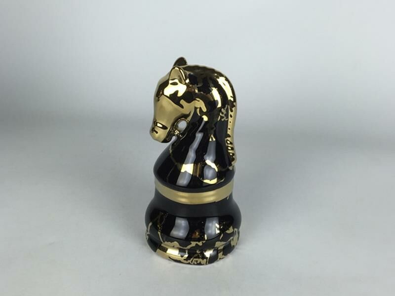 Chess Siyah Gold At Taşı Küçük