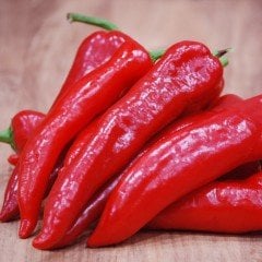 Yüksek Verimli Yağlı Kapya Biberi Fidesi (5 adet)