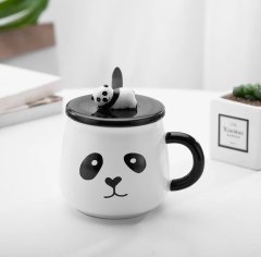 Seramik Sevimli Panda Kapaklı Kaşıklı Kupa Bardak