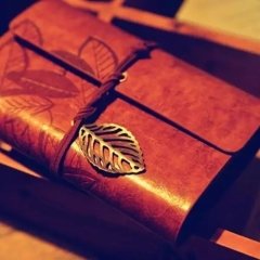 Deri Kapaklı Retro Eskitme Defter Kırmızı