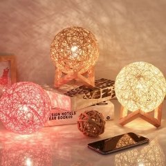 Rattan Ay Işığı Küre Yansıtmalı Masa Lambası Pembe