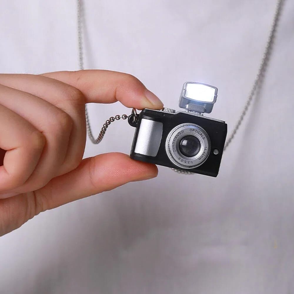 Işıklı Flashlı Kamera Kolye Fotoğraf Makinesi Tasarım Işıklı Kolye
