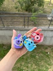 Kamera Model Kuromi Sanrio Resimli Işıklı Anahtarlık Çanta Süsü