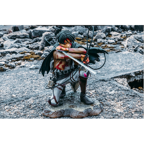 Attack On Titan Figür