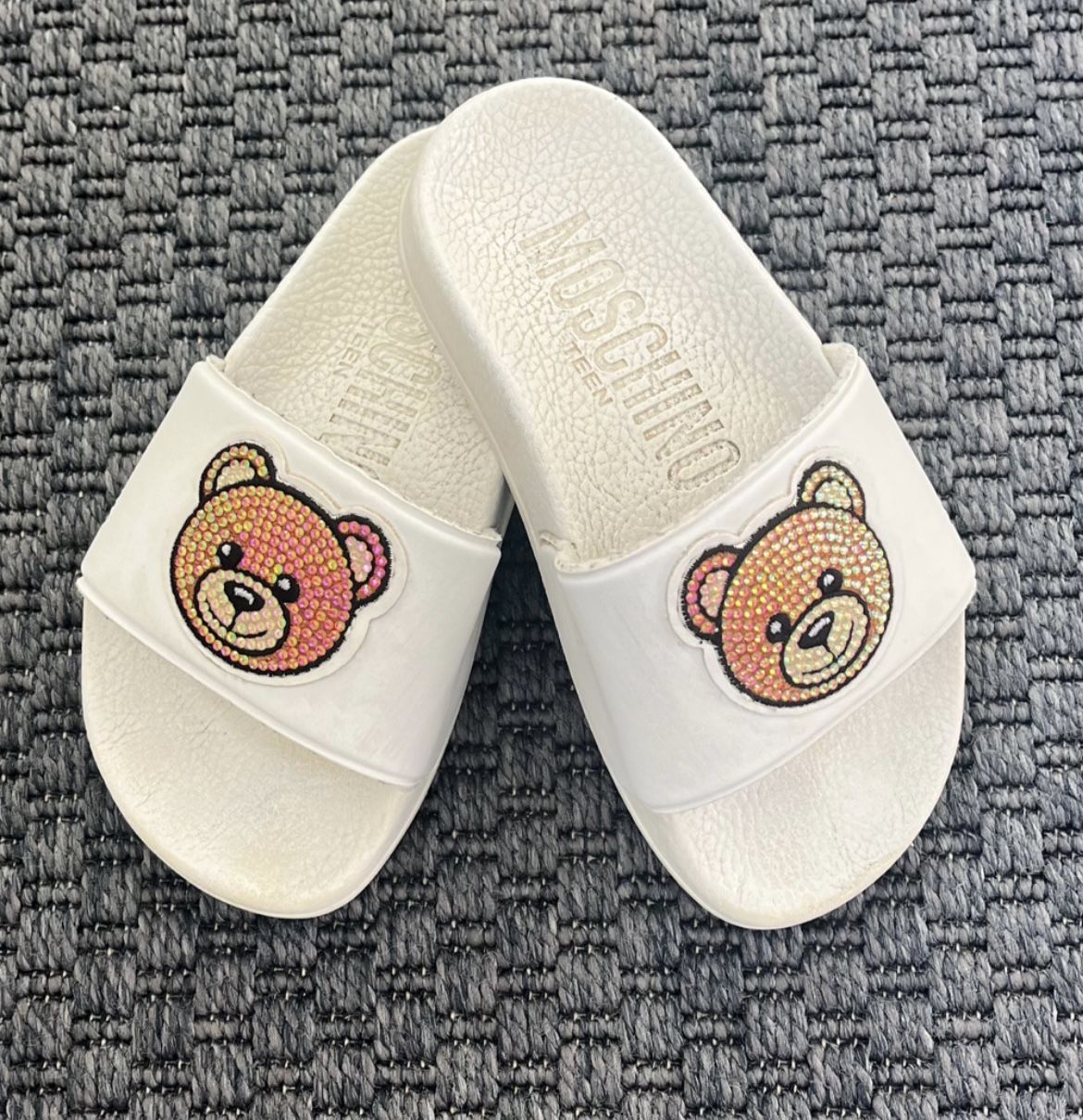 Moschino Ayıcıklı Terlikler 27-28 numara