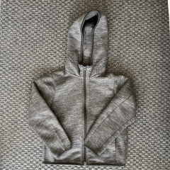 Uniqlo Gri Sweatshirt 5 6 yaş