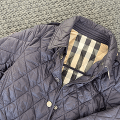 Burberry Lacivert Kapitone ceket 6 yaş 116 cm