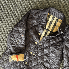Burberry Lacivert Kapitone ceket 6 yaş 116 cm