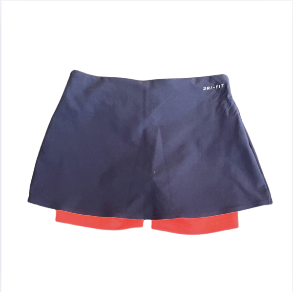 Nike Dry fit İçi taytlı etek XS beden 6 8 yaş