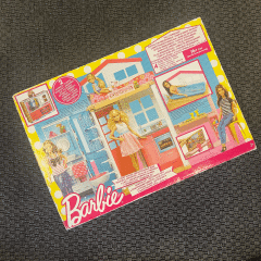 Barbie Oyun Evi eni 76 cm (13 yaş üzeri çocuklar için uygun) oyuncak