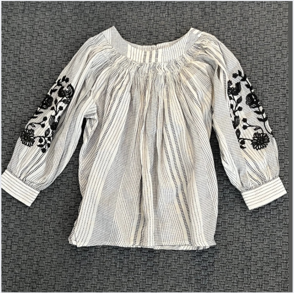 Zara Kolları işli Bluz 8 yaş