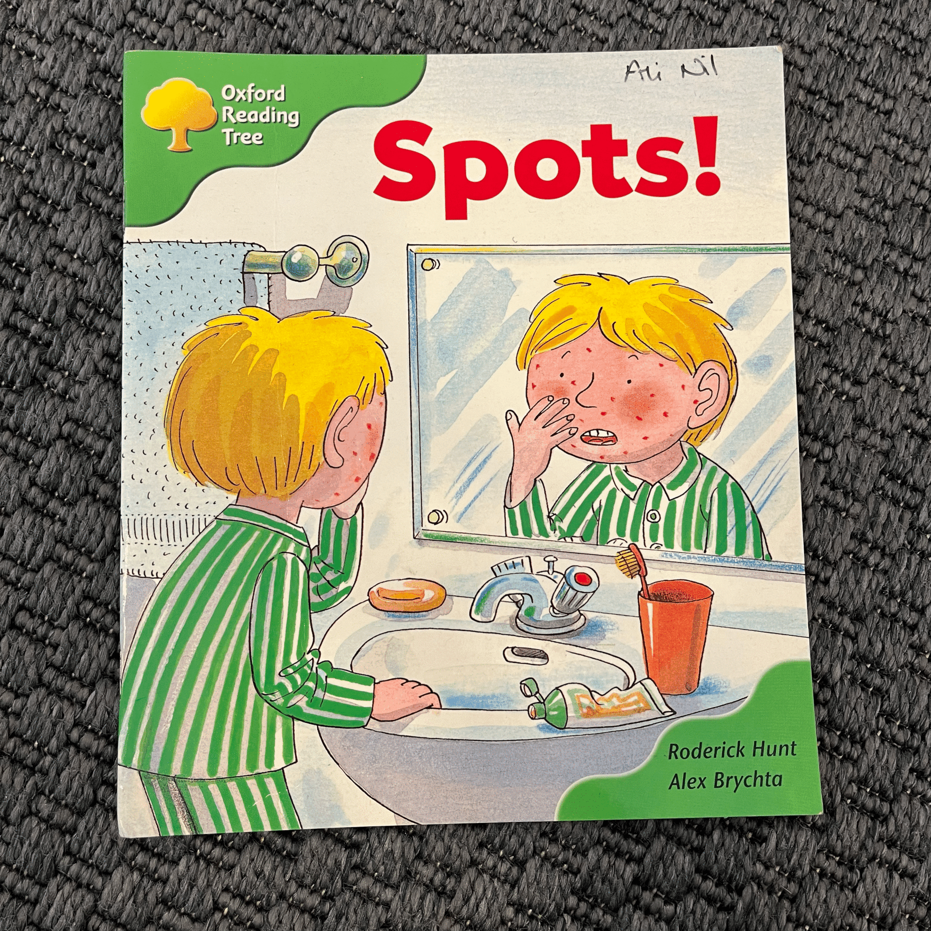 Spot kitap
