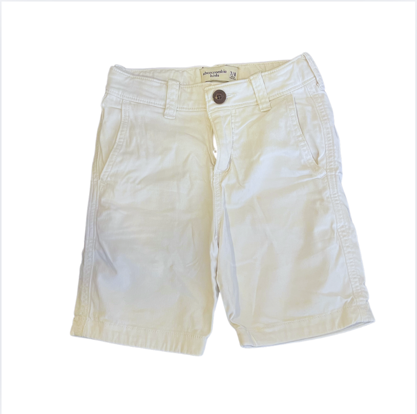Abercrombie beyaz şort 7 8 yaş