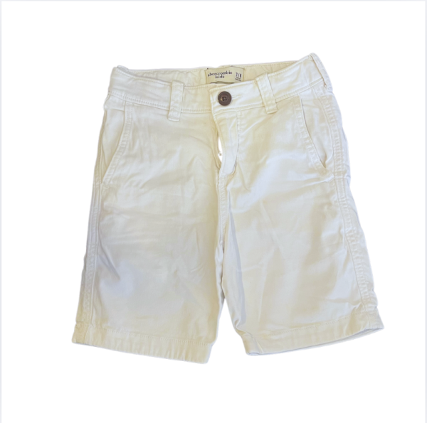 Abercrombie beyaz şort 7 8 yaş