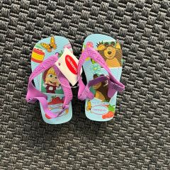 Havaianas Maşa lı Sandaletler Etiketli 23 numara