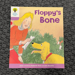 Floppy s Bone Kitap Oyuncak