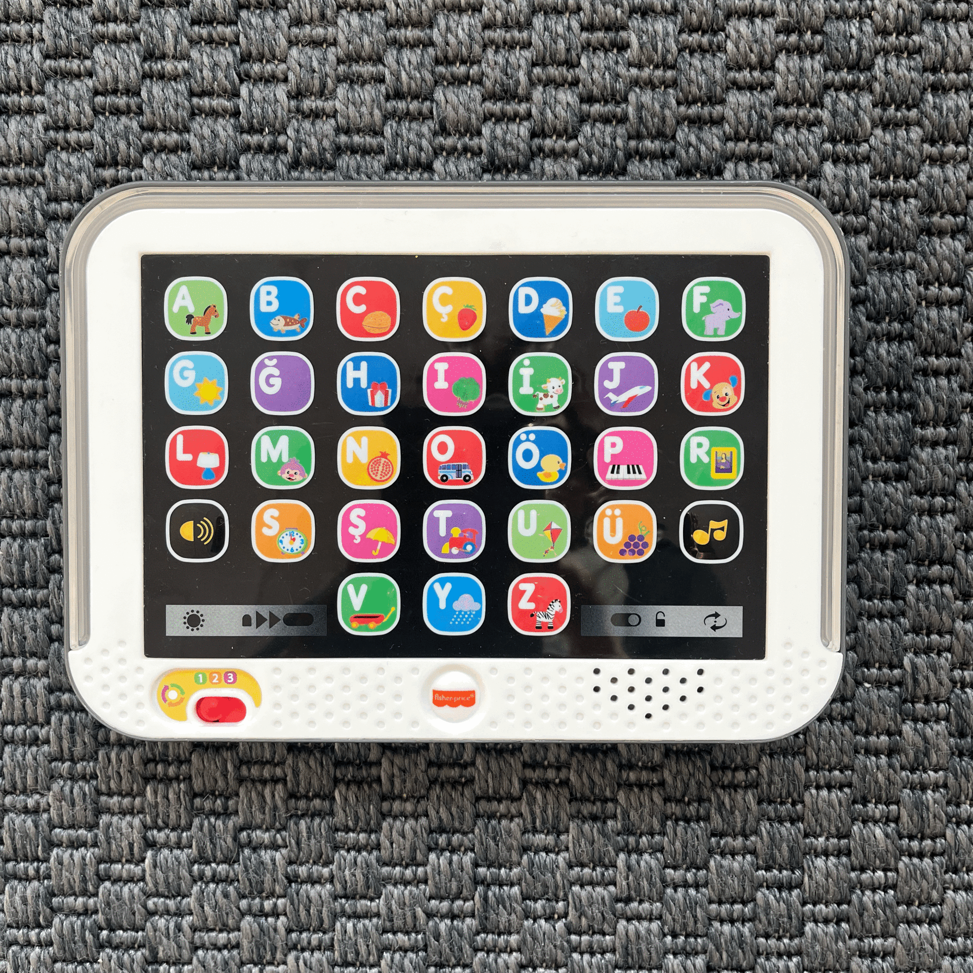 Fisher Price 12 - 36 ay için Eğitici Tablet oyuncak