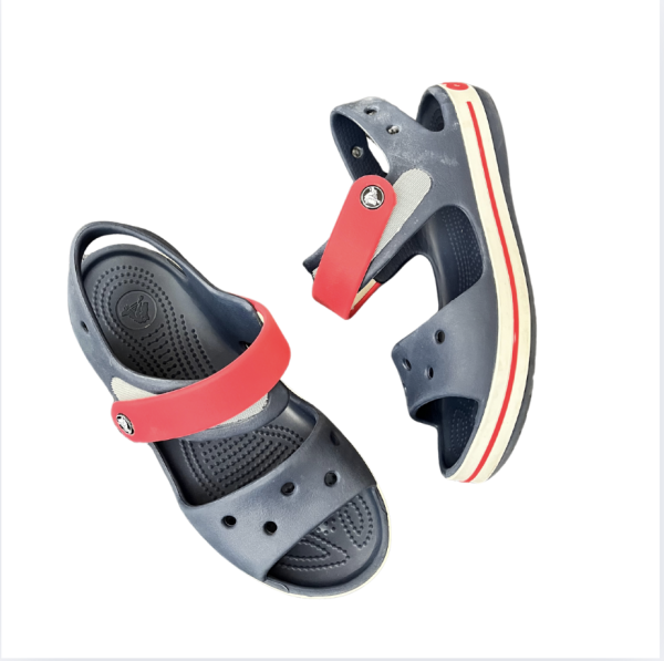 Crocs lacivert kırmızı sandaletler33-34 numara