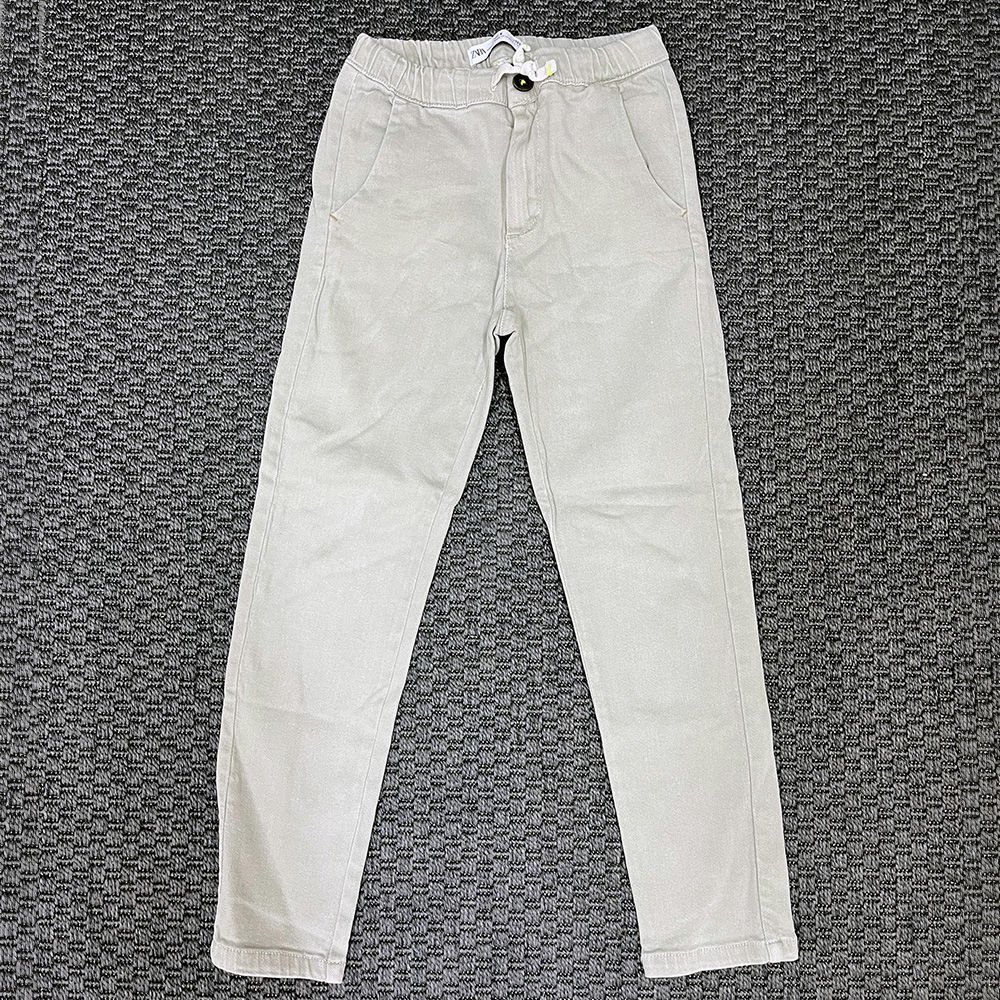 Zara Gri Pantolon 8 yaş