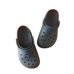 Crocs Siyah Terlikler J2 33- 34 Numara