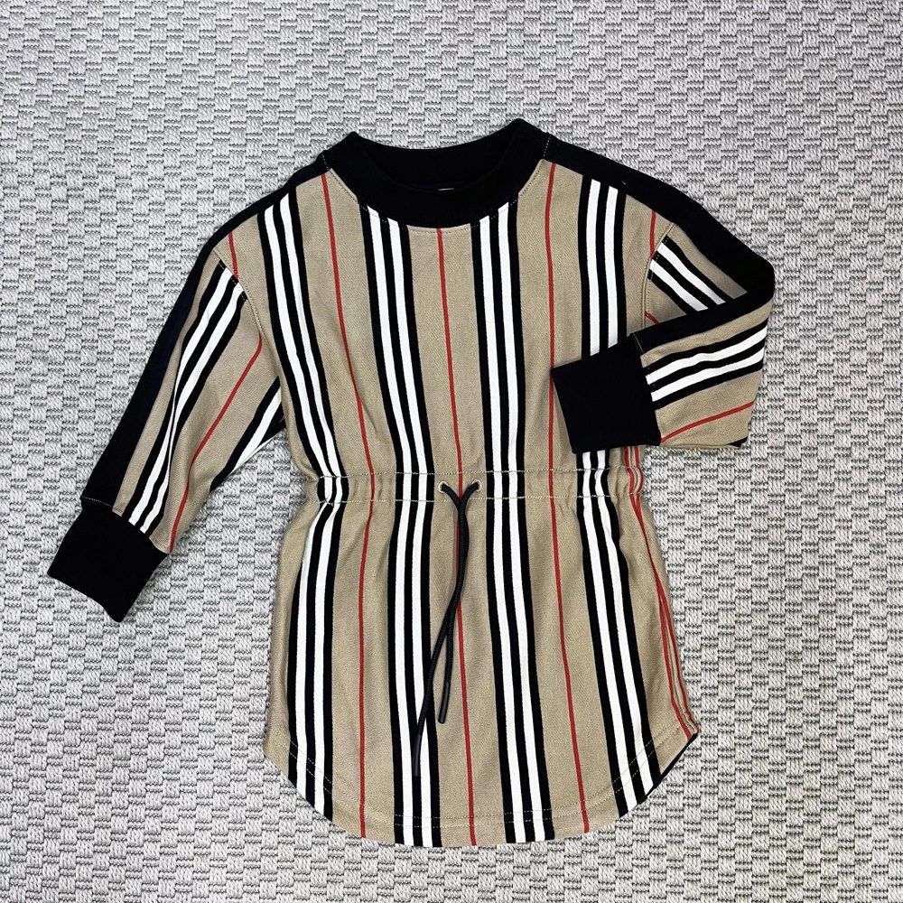 Burberry Desenli Elbise 3 yaş