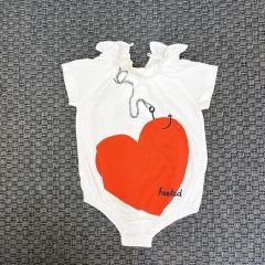 Burberry Kırmızı Kalpli Beyaz Tulum 6 ay