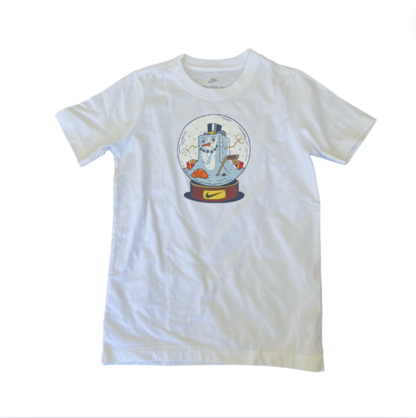 Nike Kar Küreli Beyaz Tshirt M beden 10-12 yaş  137-147 cm