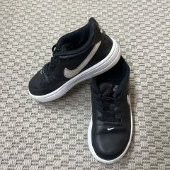 Nike Siyah Ayakkabılar 25 Numara