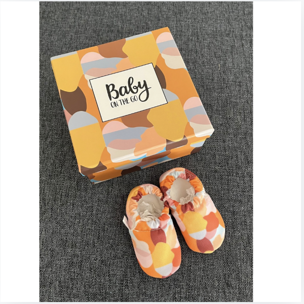 Baby on the go etiketli kırmızı patikler 17 numara